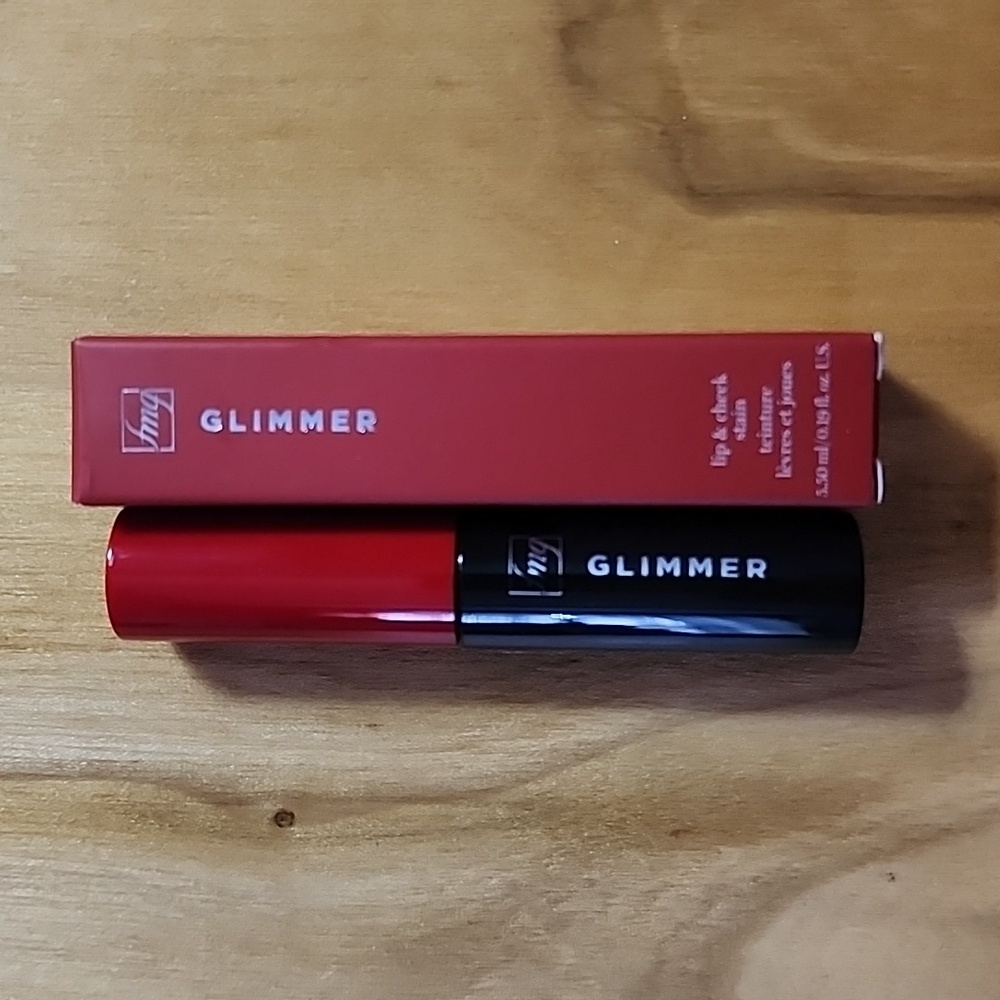 fmg Glimmer Lip & Cheek Stain- Rosette